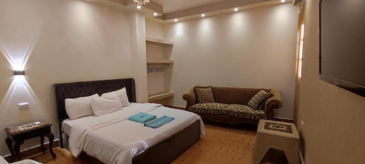 Pyramids Kingdom Hotel Kafrat al Jabal Exterior photo